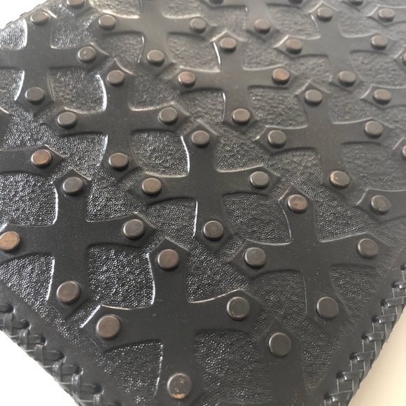 HIDECORE Hand Tooled IPad or Notepad Holder - Picture 6 of 6